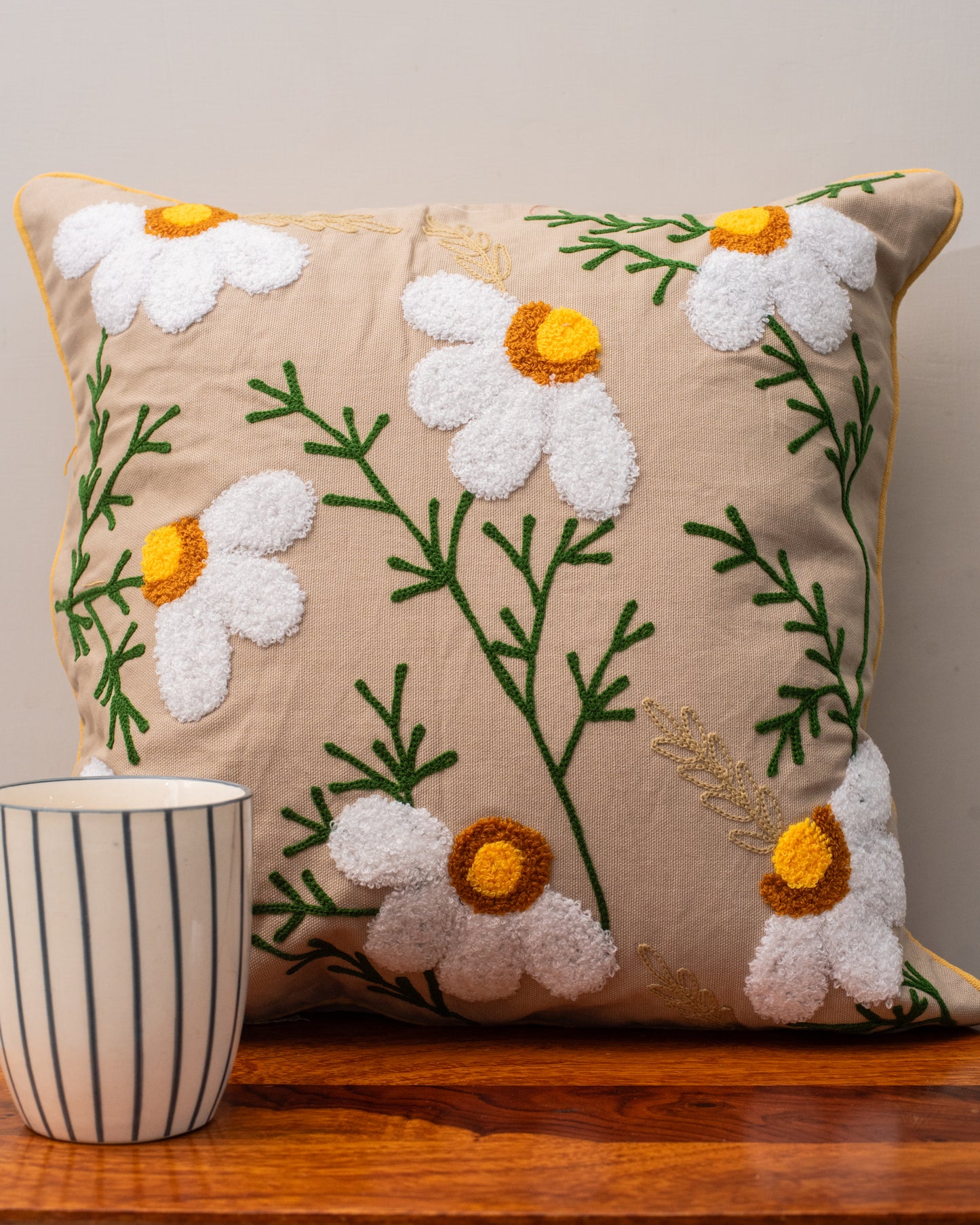 Daisy Delight Cover