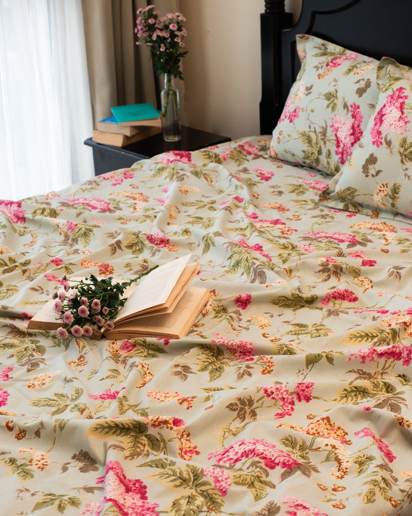Blossom Bliss Bedsheet