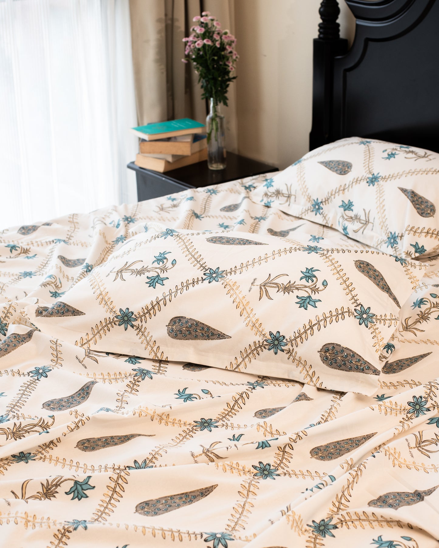 Mystic Blue Meadow Bedsheet