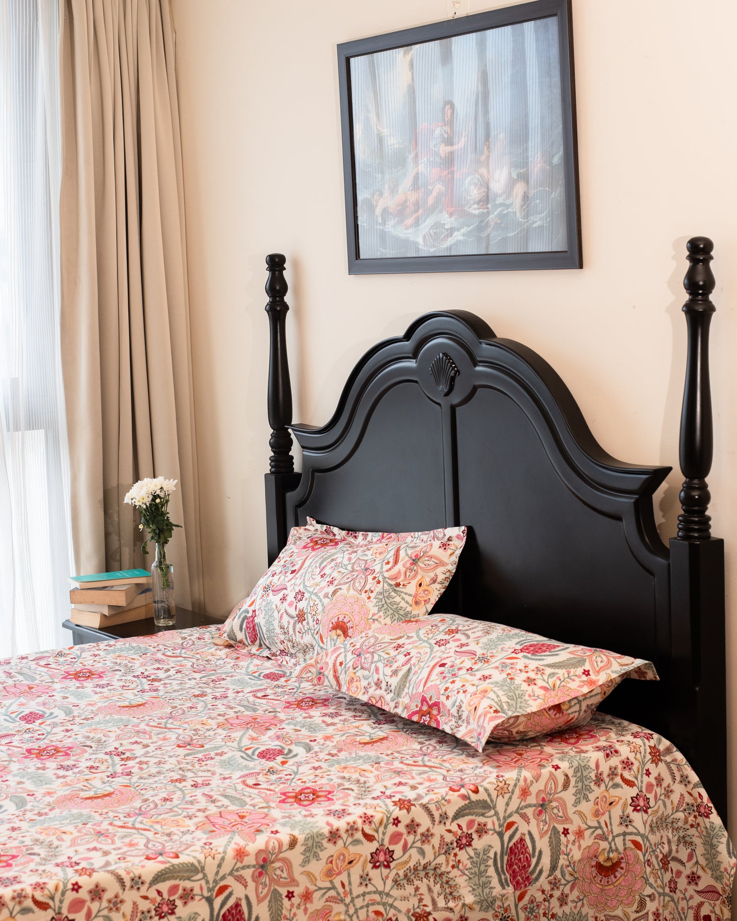 Crimson Blossom Bedsheet