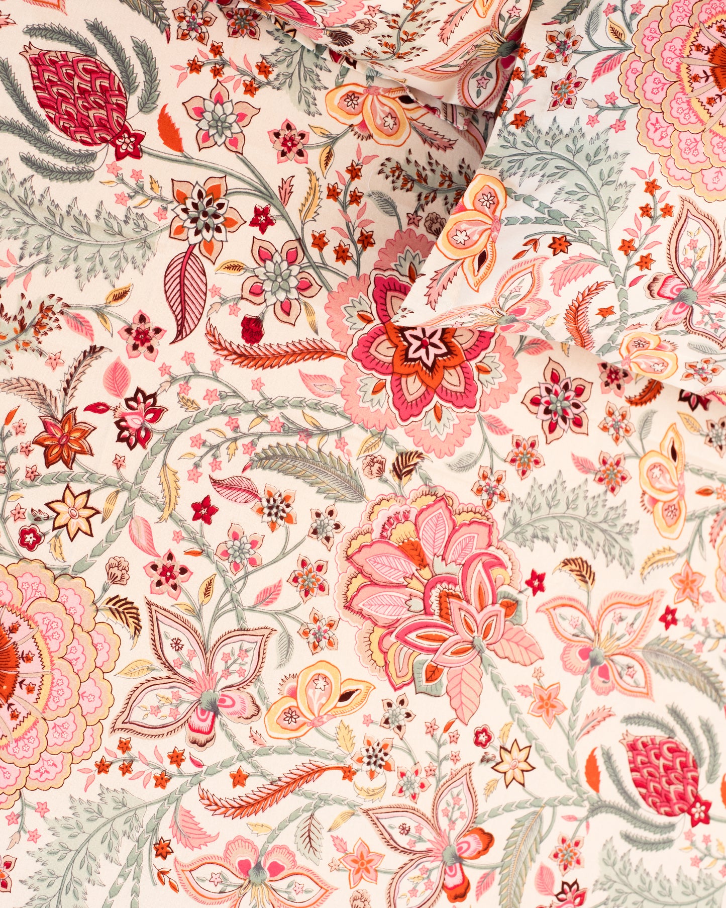Crimson Blossom Bedsheet