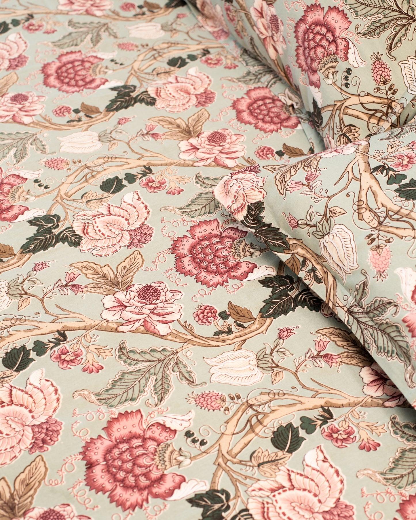 Pomegranate Waves Bedsheet